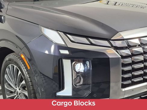 Used 2023 Hyundai Palisade Calligraphy w/ Cargo Package FWD image 11