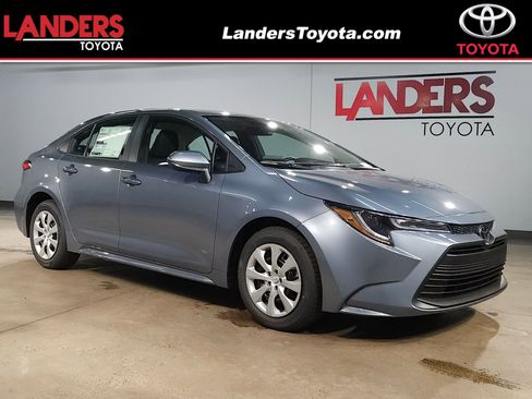 New 2026 Toyota Corolla LE image 1