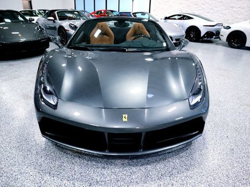 Used 2017 Ferrari 488 Spider RWD image 19