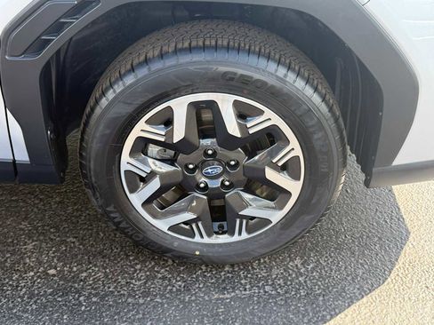 Used 2026 Subaru Forester Premium image 7