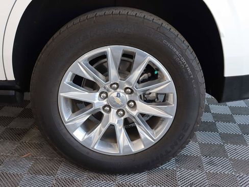 Used 2023 Chevrolet Tahoe Premier w/ Advanced Technology Package image 19