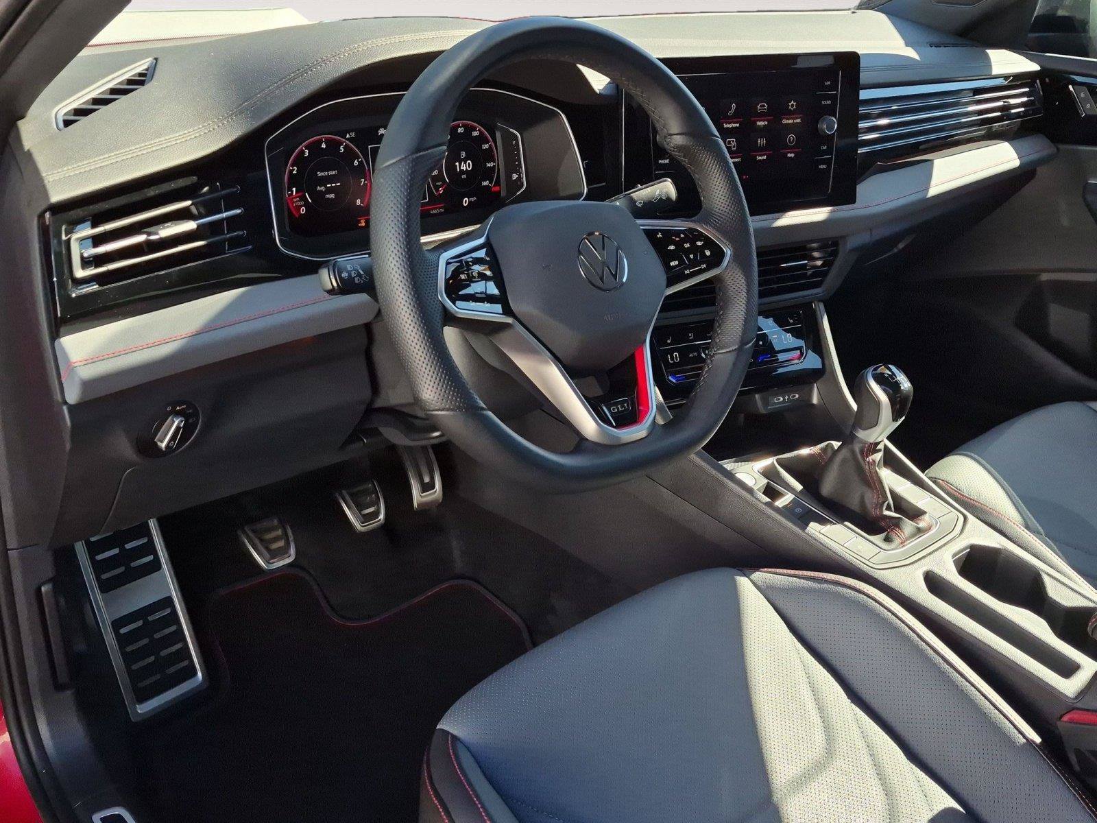 Certified 2025 Volkswagen Jetta GLI Autobahn FWD image 32