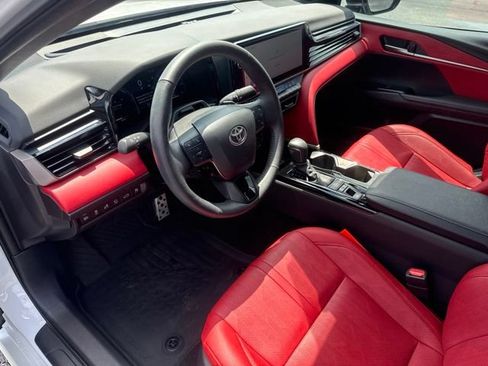 Used 2025 Toyota Camry XSE FWD image 23