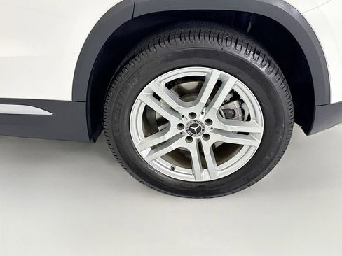 Used 2021 Mercedes-Benz GLA 250 4MATIC image 29