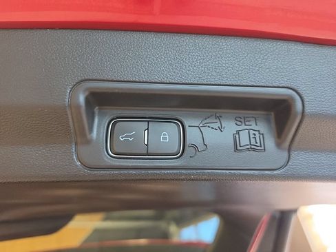 Used 2021 Ford Explorer Limited w/ Equipment Group 301A RWD image 53