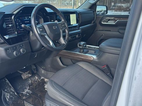 Used 2023 Chevrolet Silverado 1500 RST w/ Rally Edition image 12