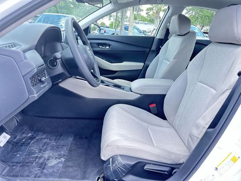 Used 2026 Honda Accord LX image 13