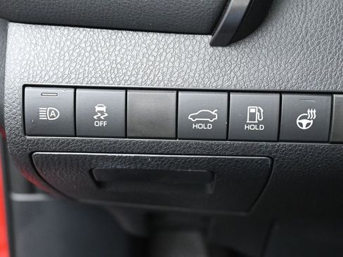 Used 2022 Toyota Camry XSE image 14