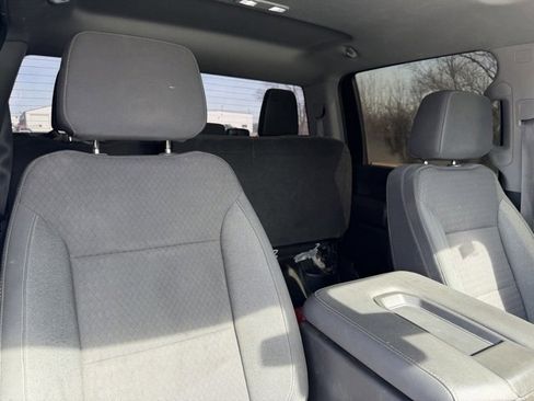 Used 2022 Chevrolet Silverado 2500 LT w/ Convenience Package image 5