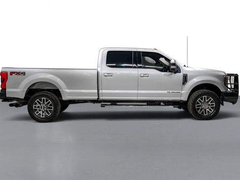 Used 2018 Ford F350 Lariat w/ Lariat Ultimate Package AWD/4WD image 5