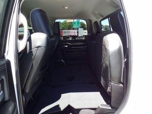 Used 2024 RAM 2500 Laramie w/ Safety Group AWD/4WD image 34