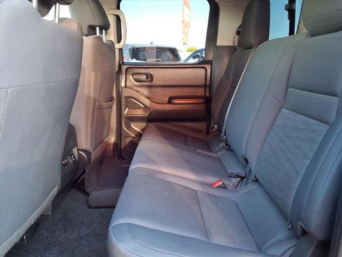 Used 2025 Nissan Frontier S w/ S Utility Package image 19