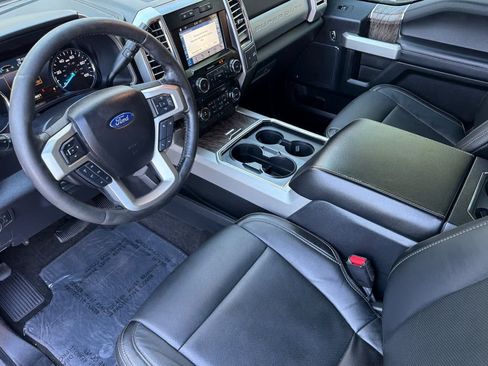 Used 2017 Ford F250 Lariat w/ Chrome Package AWD/4WD image 13