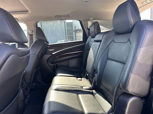 Used 2020 Acura MDX FWD image 12