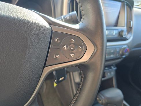 Used 2017 Chevrolet Colorado Z71 image 32