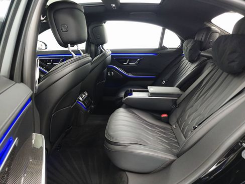 Used 2025 Mercedes-Benz S 63 AMG S image 28