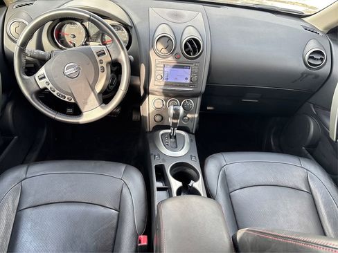 Used 2011 Nissan Rogue SV w/ SL Pkg image 21