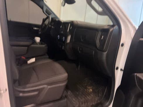 Used 2022 Chevrolet Silverado 1500 Custom AWD/4WD image 5