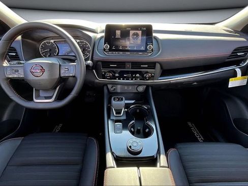 New 2026 Nissan Rogue SV image 5