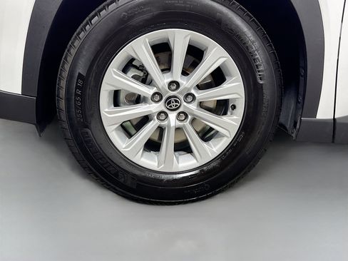 Used 2024 Toyota Grand Highlander FWD image 11