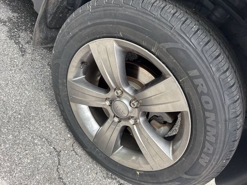 Used 2015 Jeep Patriot High Altitude AWD/4WD image 6