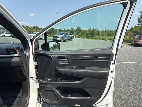 Used 2023 Honda Odyssey Sport image 18