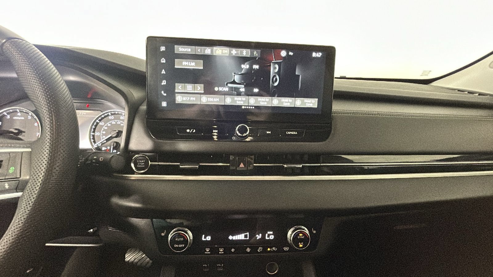 Used 2025 Mitsubishi Outlander SE AWD/4WD image 26