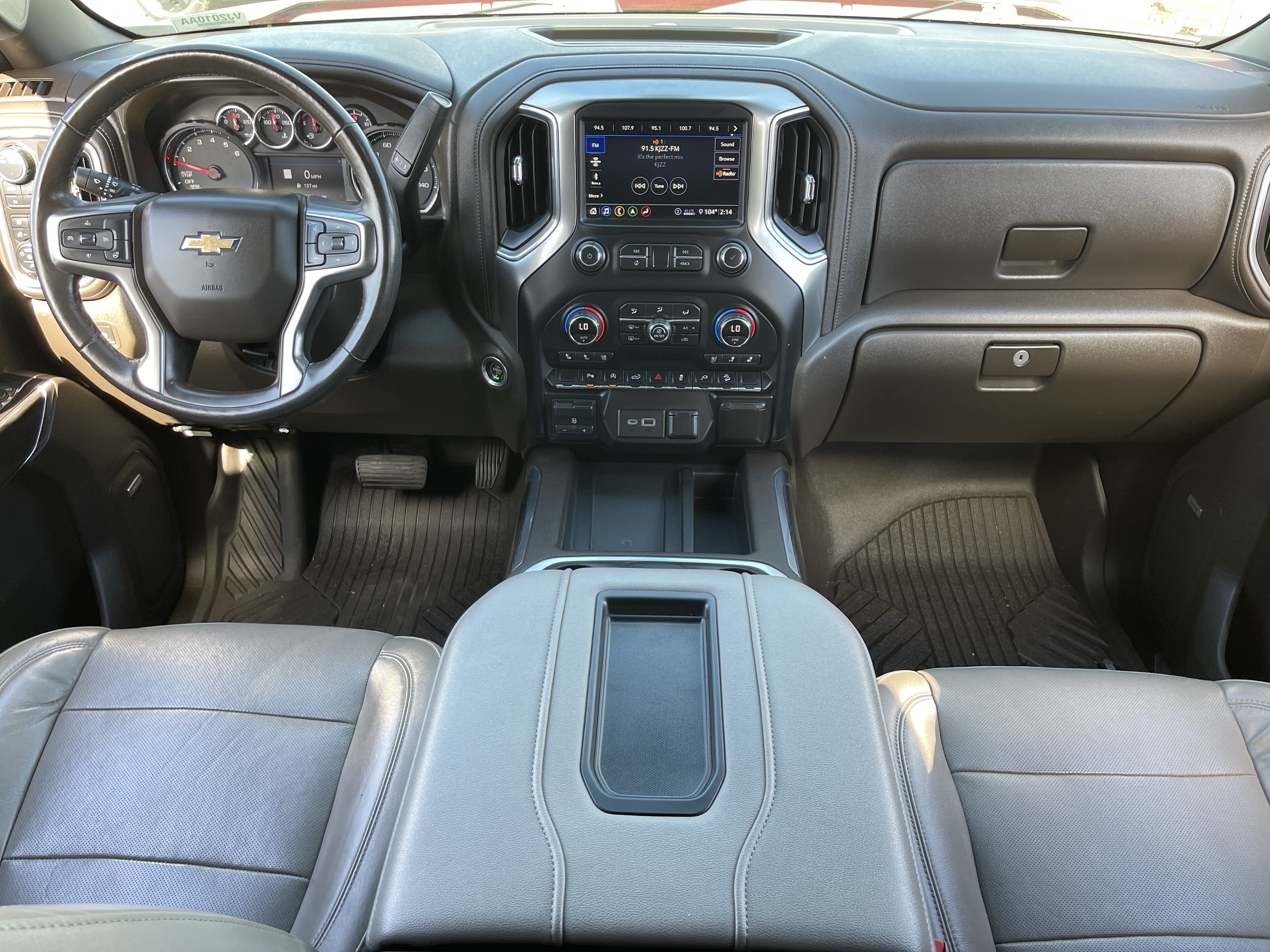 Used 2020 Chevrolet Silverado 1500 LTZ AWD/4WD image 14