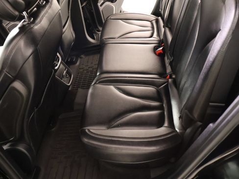 Used 2020 Lincoln Nautilus FWD image 11