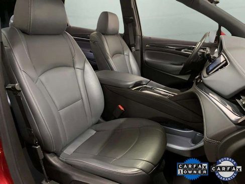 Used 2024 Buick Enclave Premium image 87