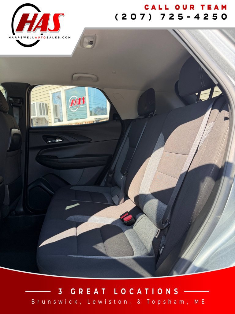 Used 2023 Chevrolet TrailBlazer LT w/ Convenience Package AWD/4WD image 11