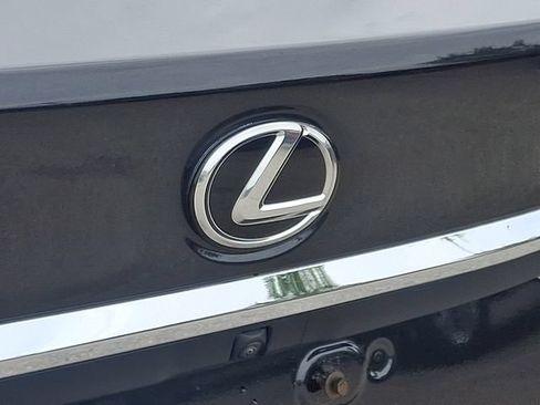 Used 2024 Lexus ES 350 w/ Premium Package FWD image 32