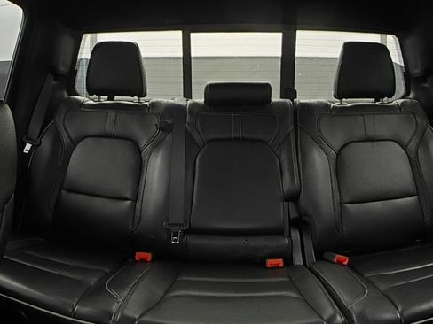 Used 2021 RAM 1500 Limited RWD image 10