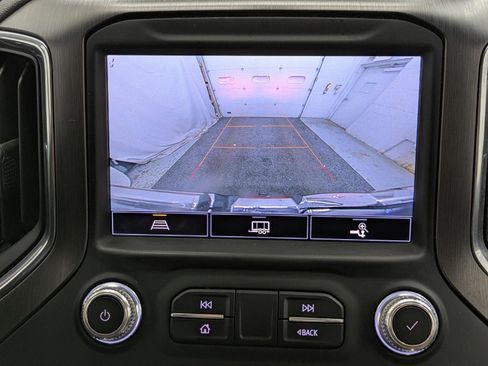 Used 2022 GMC Sierra 1500 AT4 w/ AT4 Preferred Package image 13