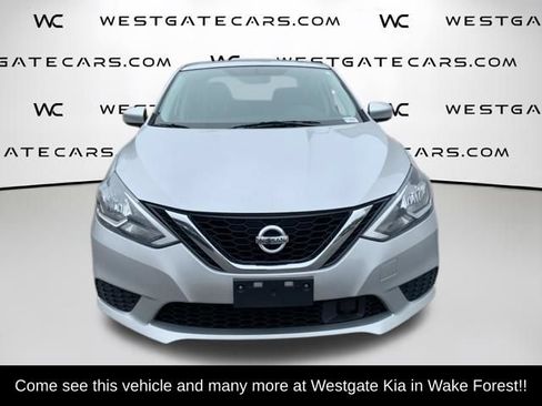 Used 2018 Nissan Sentra SV FWD image 2