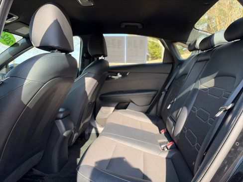 Used 2023 Kia Forte GT-Line image 32