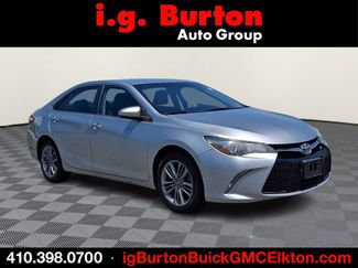 Used 2015 Toyota Camry SE FWD video 1