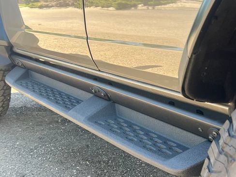 New 2025 Ford Bronco Raptor w/ Interior Carbon Fiber Pack AWD/4WD image 9