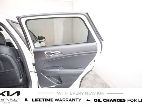 New 2026 Kia Sportage EX image 13