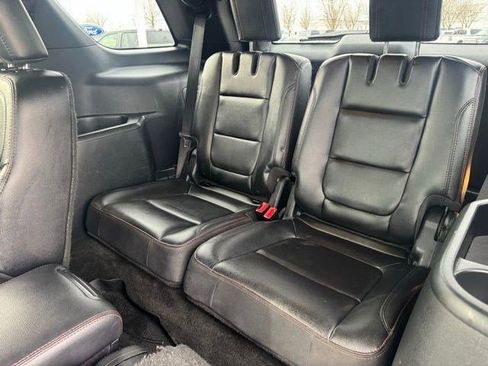 Used 2017 Ford Explorer Sport image 30