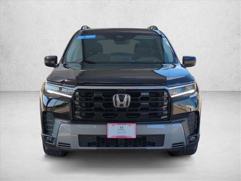 Certified 2026 Honda Pilot Elite image 2
