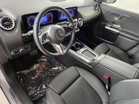 Certified 2025 Mercedes-Benz GLA 250 image 10