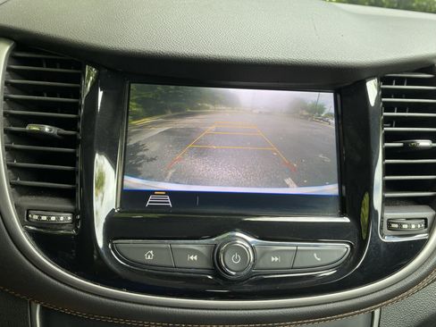 Used 2018 Chevrolet Trax LS FWD image 25