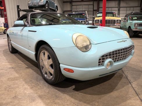 Used 2003 Ford Thunderbird RWD image 26