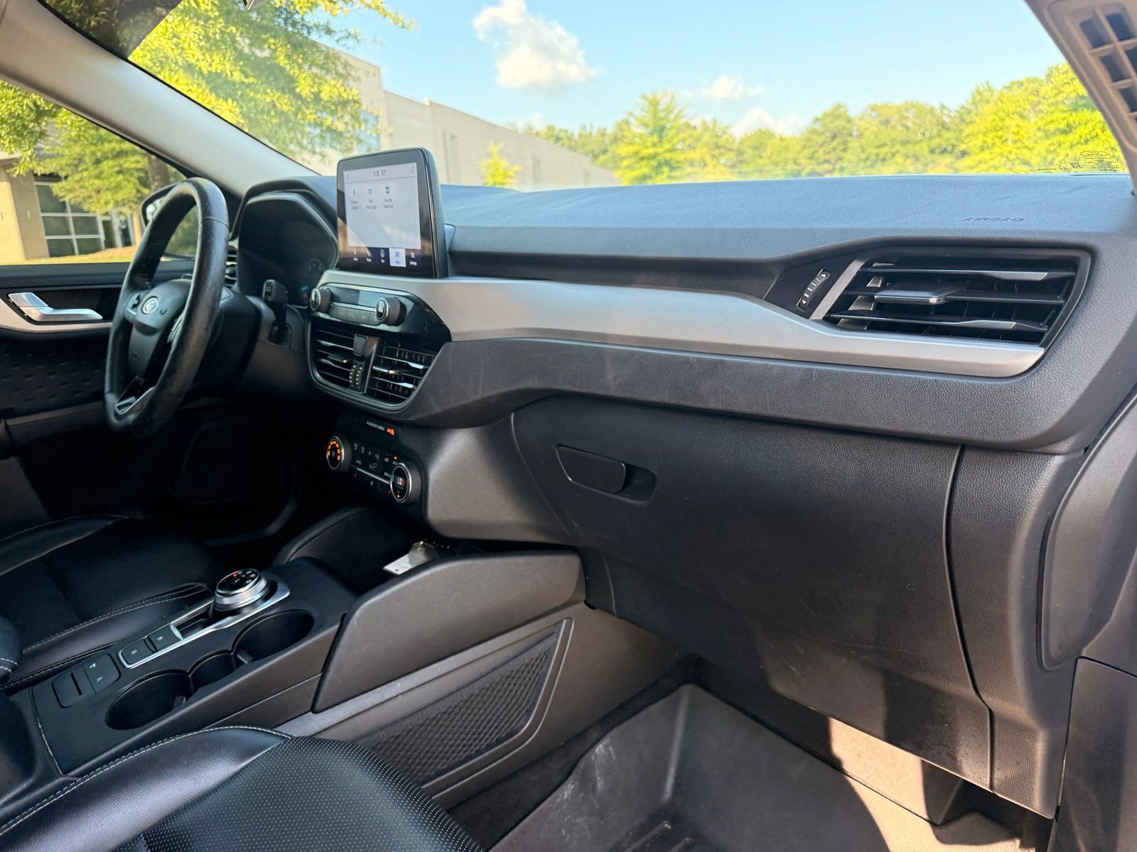 Used 2020 Ford Escape SEL FWD image 24