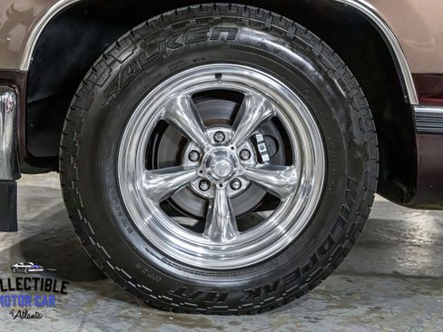 Used 1997 Chevrolet Suburban 2WD w/ Preferred Equipment Group 3 image 95