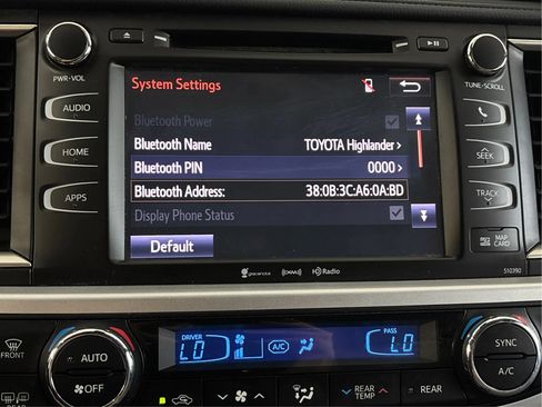 Used 2019 Toyota Highlander XLE AWD/4WD image 45