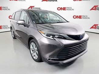 Certified 2023 Toyota Sienna Platinum video 1