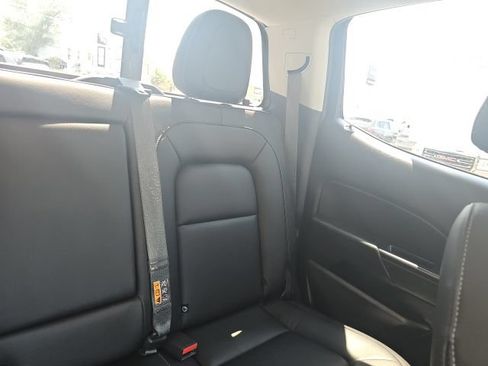 Used 2022 Chevrolet Colorado ZR2 AWD/4WD image 13