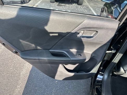 Used 2014 Honda Accord LX image 13